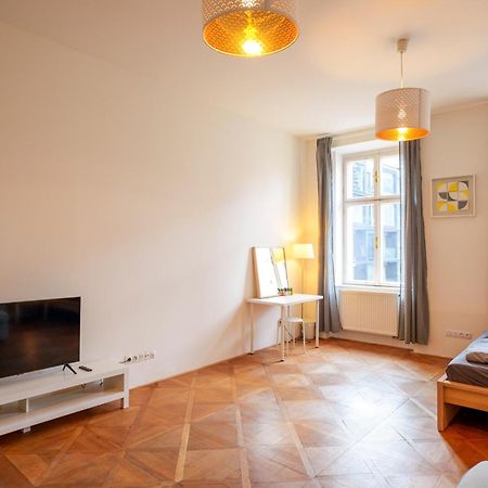 Stay Praha Apartment - New Open! Kültér fotó